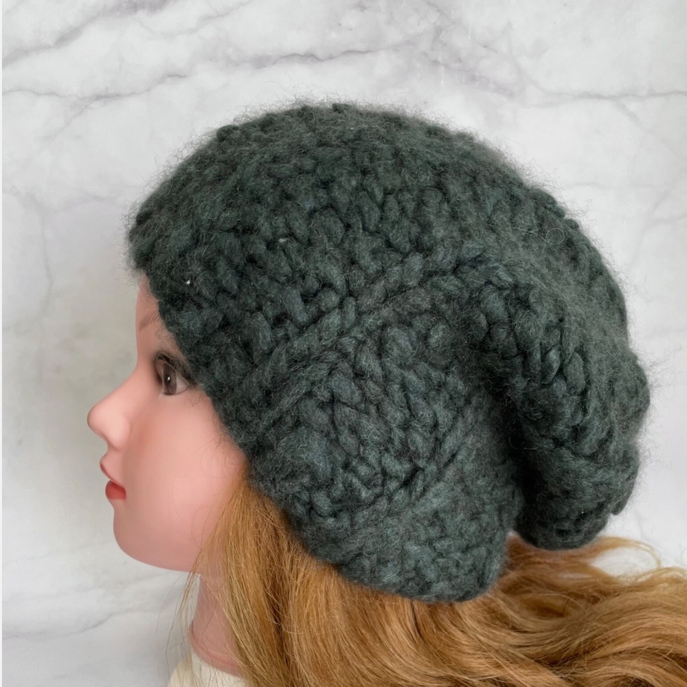 Hat, Cashmere Women Hat, Green Beanie, Warm Beret ,Hand Knit Hat NEW
